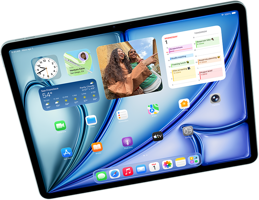 iPad Air v orientaci na šířku s Apple Pencilem Pro, na obrazovce je Apple Intelligence s Image Playground v Keynotu