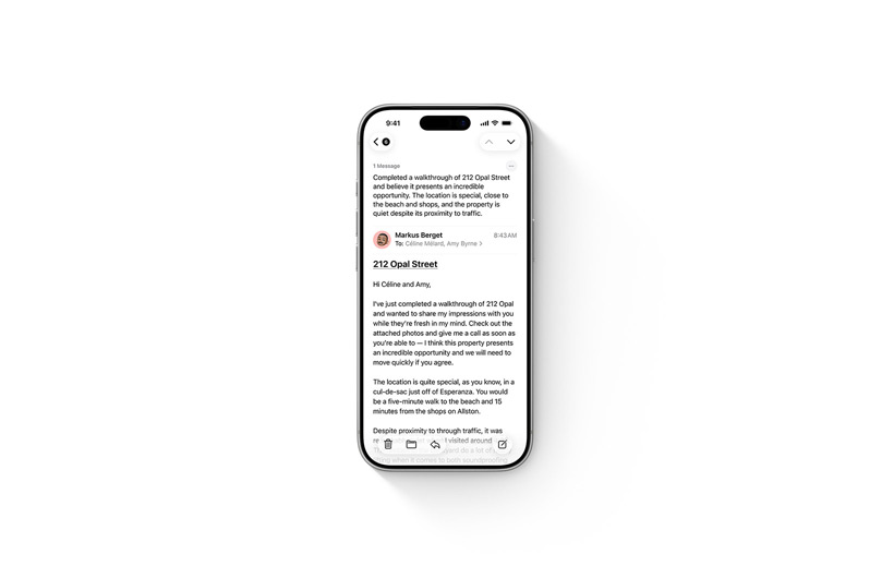 Drie iPhones met Apple Intelligence: voicemail samenvatten, notities maken en telefoontjes opnemen en samenvatten, en e-mails samenvatten
