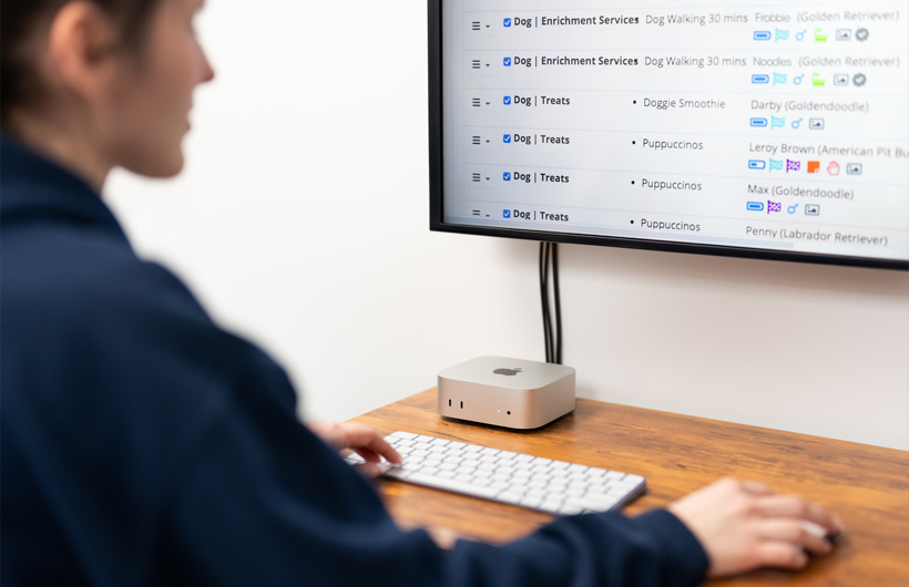 A Mac mini megkönnyíti a bejelentkezést és a közelgő feladatok áttekintését.